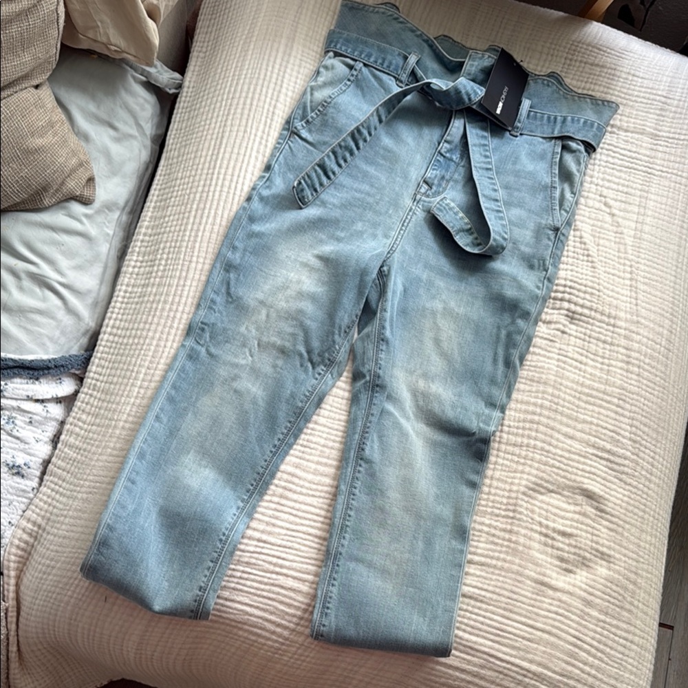 Fashion Nova High Rise Women Jeans - Light Blue